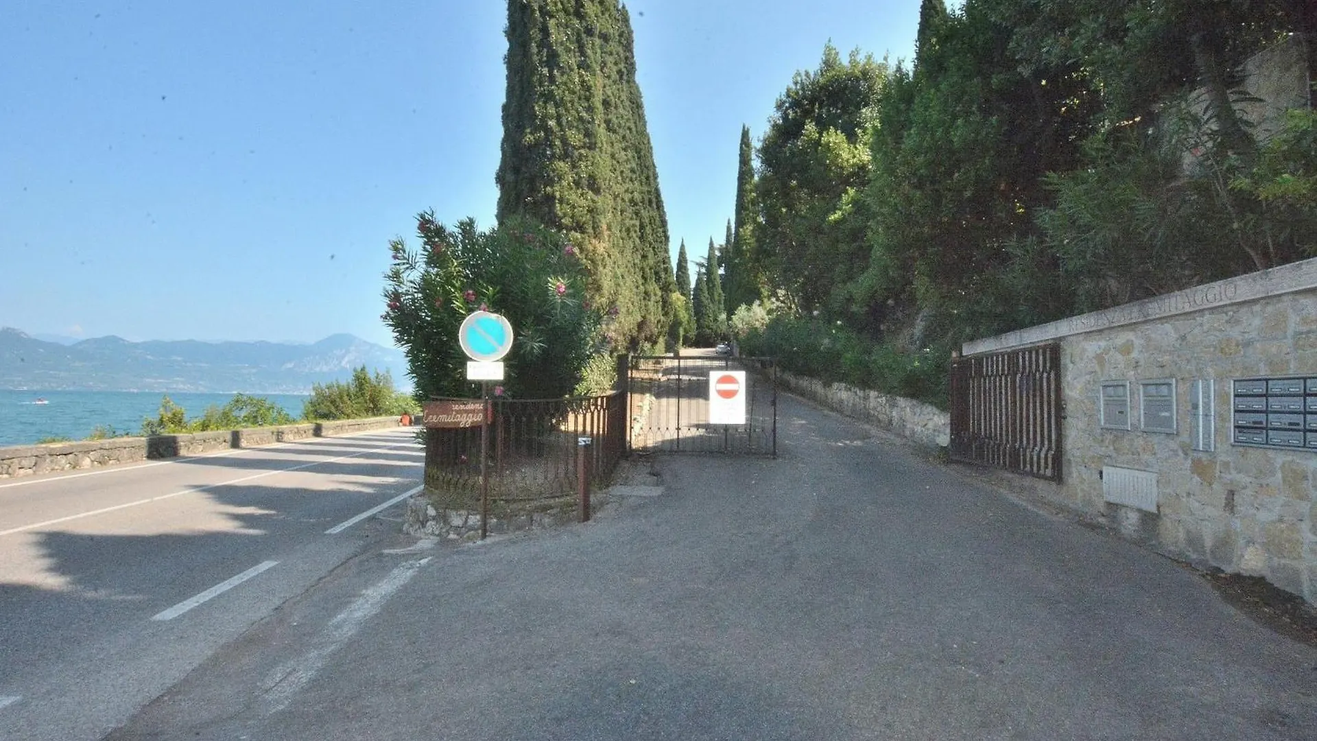 Leonardo Walsh Apartment With Lake View Torri Del Benaco 0*,